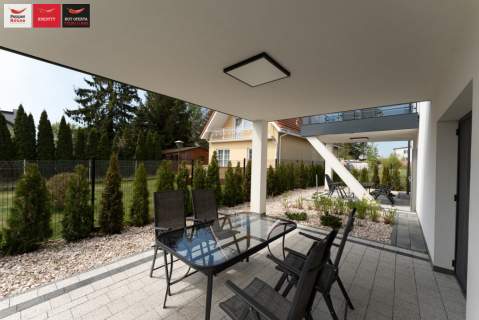 11 apartamentów Hotel/Pensjonat lub Dom Opieki