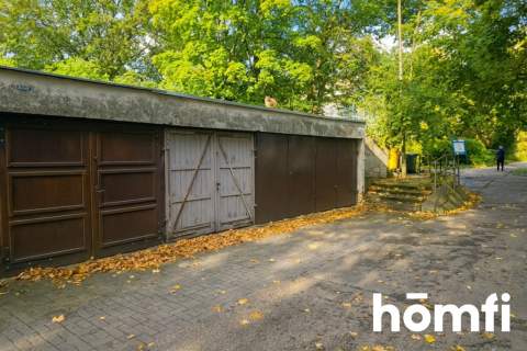 Biskupin 3 pokoje Ocieplona kamienica garaż