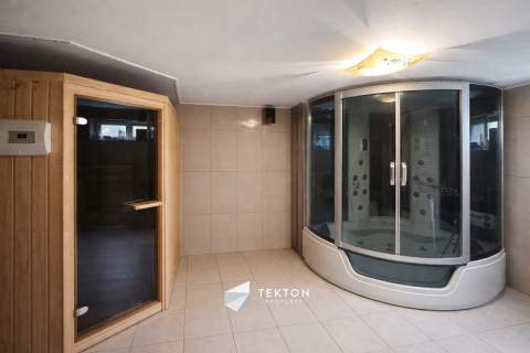 Słoneczna połowa bliźniaka Bojano Sauna i jacuzzi