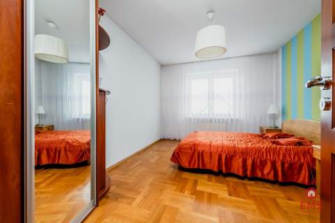 Posiadłość 2500m2 Zadbany Dom z Lasem