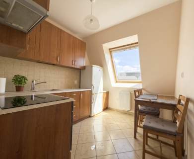 NARAMOWICKA 2POK USTAWNE BALKON LOKALIZACJA CISZA