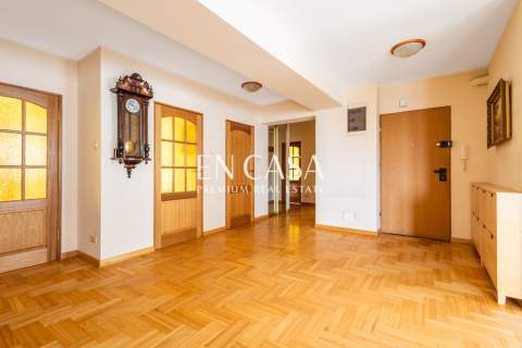 Ochota, ul. Opaczewska 4 pokoje 122 m