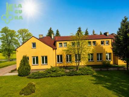 Ktery - nieruchomość gruntowa zabudowana budynkiem po szkole...