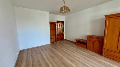 2 pokoje z oddzielną kuchnią w spokojnej okolicy
