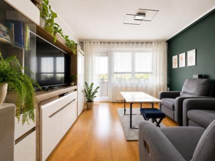 Północ pokój z wnęką duży balkon po generalnym remoncie