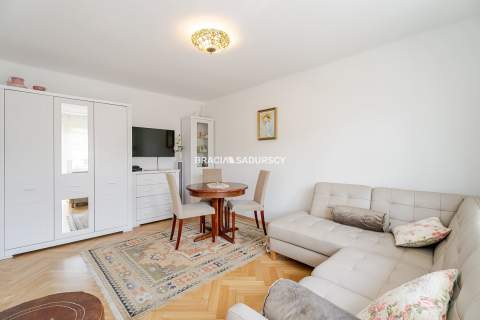 2 pokoje / 32 m / Balkon/AGH/ Idealne pod wynajem