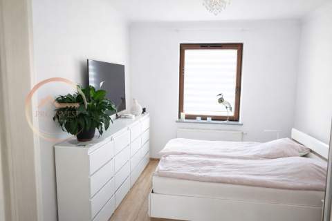 83 m 4 pokoje Balkon Winda