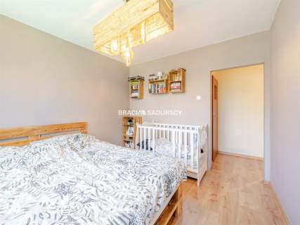 3 pokoje 1 piętro balkon DH Wanda