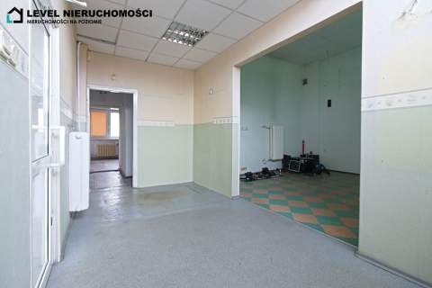 Lokal lub mieszkanie
