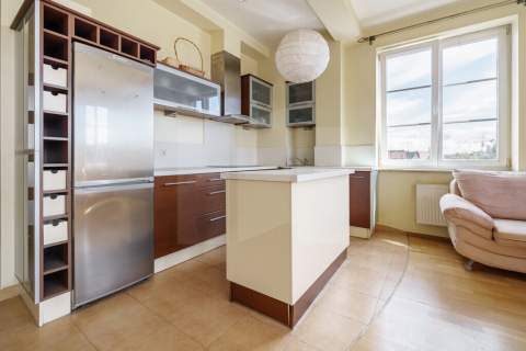 Apartament na Ogarnej z windą - Stare Miasto