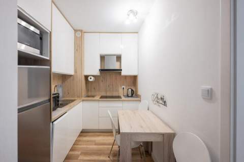 Nowe 2 pok. z osobną kuchnią i balkonem