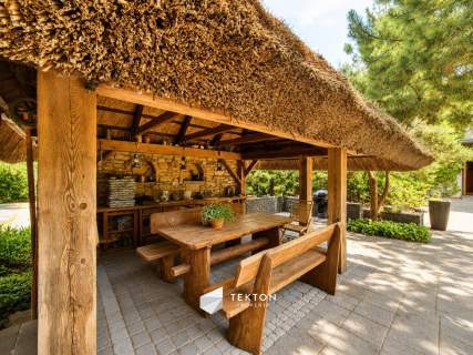 360m2 171m2 na klinikę, dom seniora