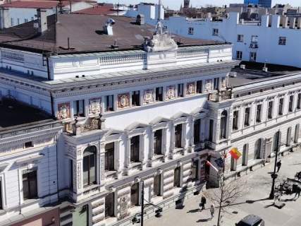 Mieszkanie w sercu Łodzi - ul. Piotrkowska 34 m2 2 balkony 