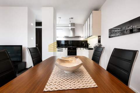 Apartament 63 m przy Arkadii Taras Garaż