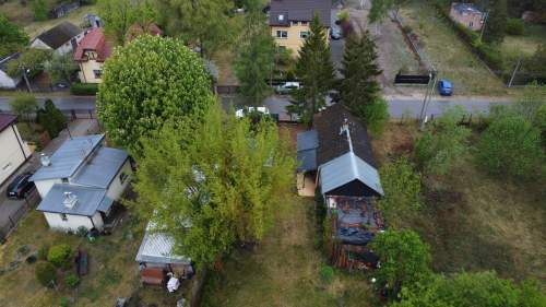 Działka 1200 m i budynki