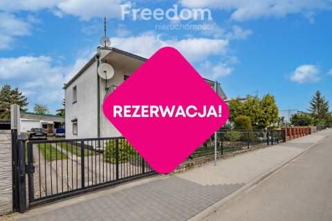 Dom wolnostojący w kameralnej okolicy z ogrodem