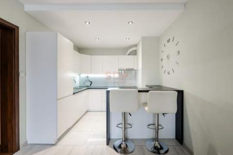 Apartament 3-pokojowy Kępa Mieszczańska Garaż