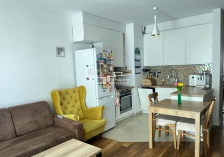 Jasne, ciche 3 pokojowe na Stegnach, po remoncie,