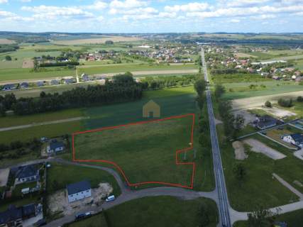 Działka komercyjna 14.282m2 Trzebnica