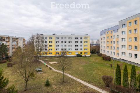 Morena PKM I3 pokoje 63 m balkon,dwustronne