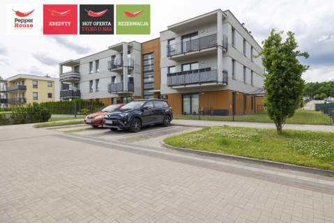 Kompaktowe 2 pokoje z balkonem i halą garażową.