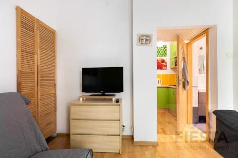 1-pok parking metro kawalerka Praga płn