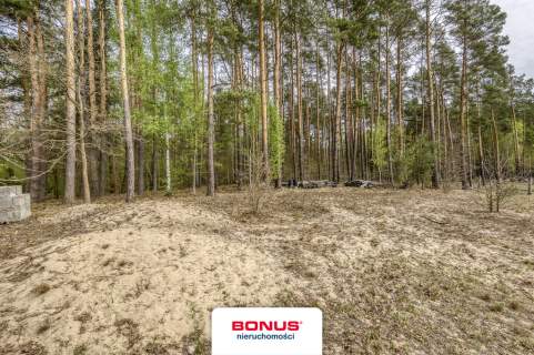 Urokliwa działka 2 050 m Wawer, ul. Wiązowska