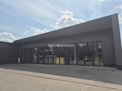 Lokal handlowo-usługowy do wynajęcia - centrum