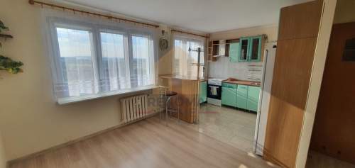 72m2/ 4 pok. na Podzamczu/ niski czynsz