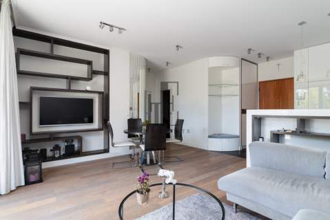 3brd Apartment Powiśle 70 m2 for Rent