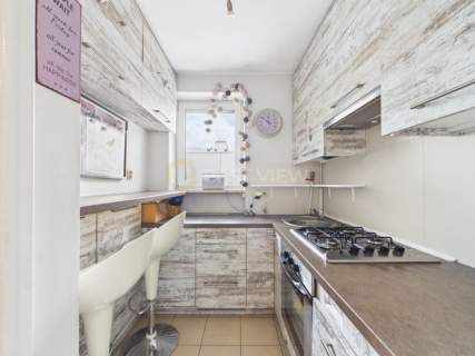 2 pokoje przy Łazienkach balkon zieleń i cisza
