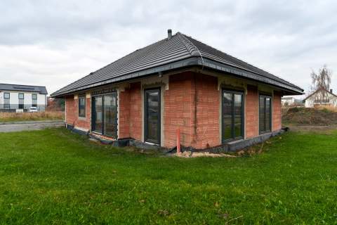 Mników PARTEROWY 4 pokoje działka 5a