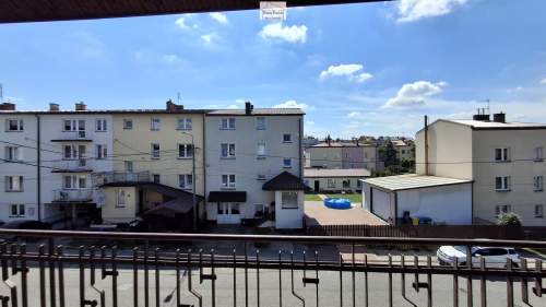 Dom Busko-Zdrój , czysty , suchy , sprawny , bardzo zadbany .