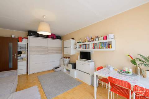 GALERIA MOKOTÓW 3 POKOJE BALKON 52m2 WINDA