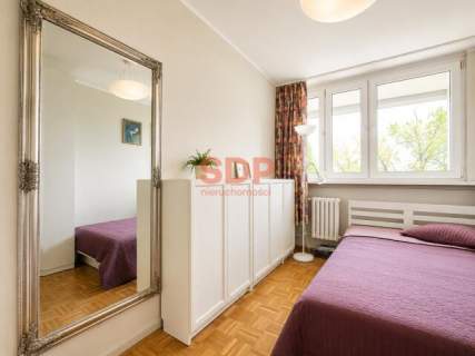 Zadbane mieszkanie w zielonej okolicy Loggia Ostatnie piętro