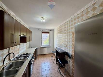 Dwupokojowe M - 51 m po remoncie balkon