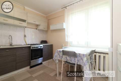 1 piętro na Tysiącleciu z balkonem i nową łazienką