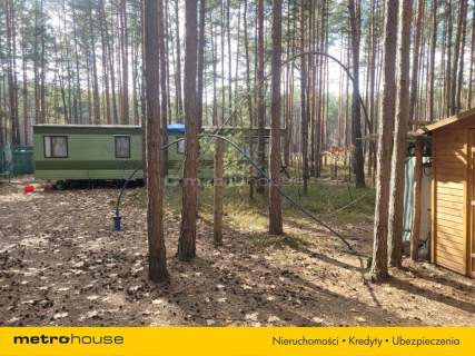 Na sprzedaż działka z domkiem holenderskim 2217m2