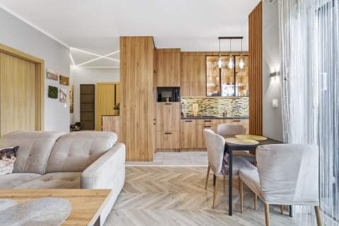 3 POKOJE BLISKO WSZYSTKIEGO 57 M2 KATOWICE WITOSA
