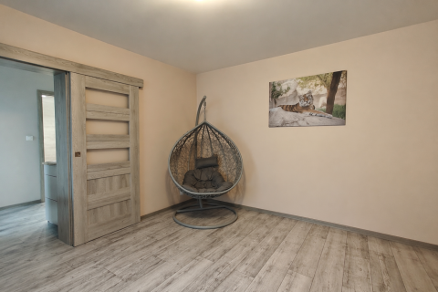 46m2 z oddzielną kuchnią, garaż, winda, balkon, Marchołta