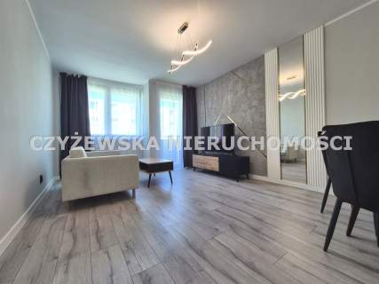 KOMFORTOWE PRZY UL. ORZESZKOWEJ 7, DRUGIE PIĘTRO