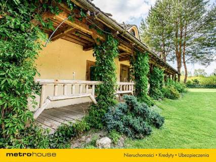 Nieruchomość komercyjna na sprzedaż, 307,04 m2, Lipa