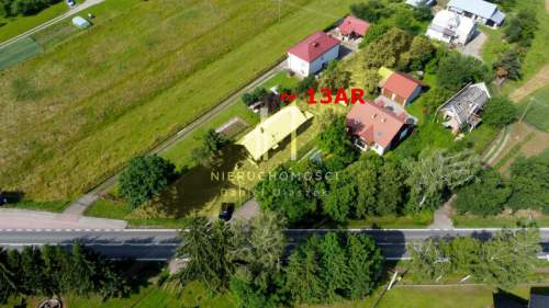 KLIMATYCZNY DREWNIANY DOM Z ZABUDOWANIAMI GOSPODARCZYMI, GORZYCE,...