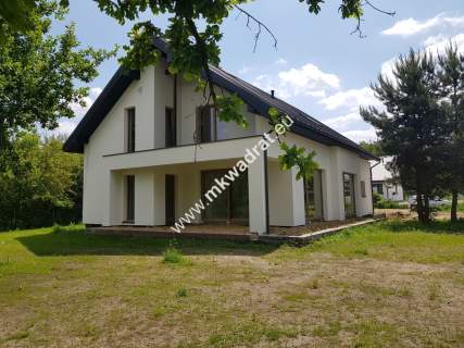 Wolnostojący na dz.1500m2 Las Młochowski/Media