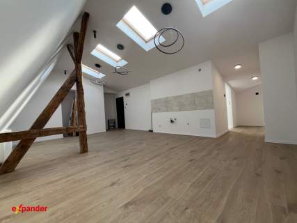 Po Generalce - Nowoczesne Mieszkanie - LOFT 3 Pokoje Garderoba