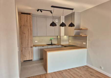 Przestronne, jasne 4 pokoje, duży balkon, garaż