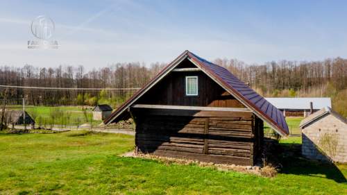 Urokliwa działka o powierzchni 3650 m z domem