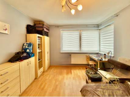3 sypialni kuchnia Balkon Grzegórzki