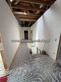 Nowy dom o bardzo funkcjonalnym układzie 207 m2