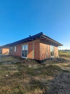 Dom parterowy o pow. 95.91m2, działka 530m2,Zduny